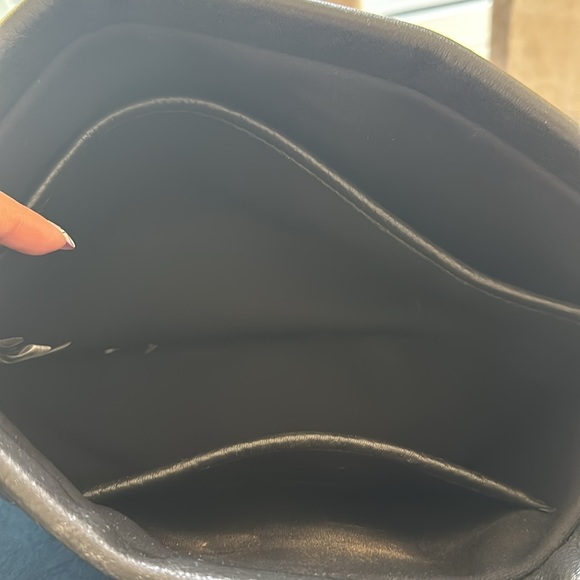 Authentic Marc by Marc Jacobs black large envelope clutch - Picture 3 of 6